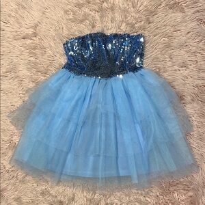 Forever 21 Blue Sequin Tulle Strapless Dress – Size Small